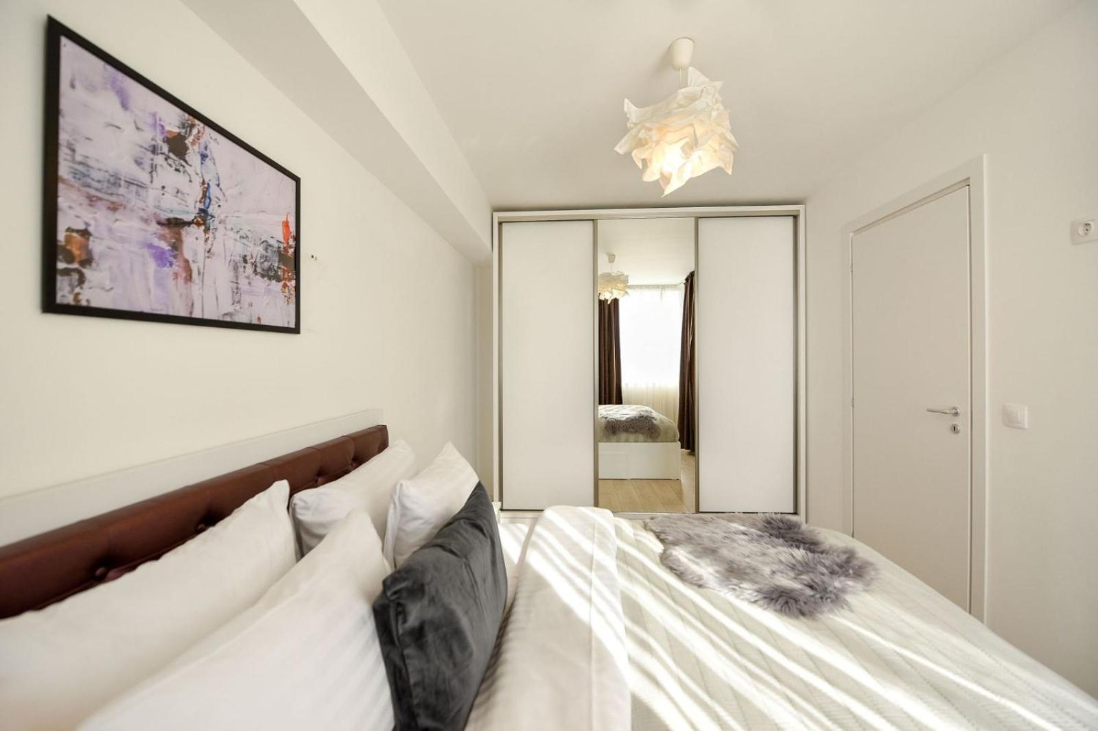 Ferienwohnung Wonderfull 1Br Aviatiei Bukarest Exterior foto